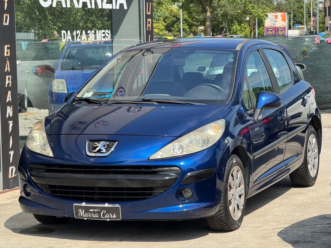 Peugeot 207 1.4 8V 75CV 5p. ONE Line