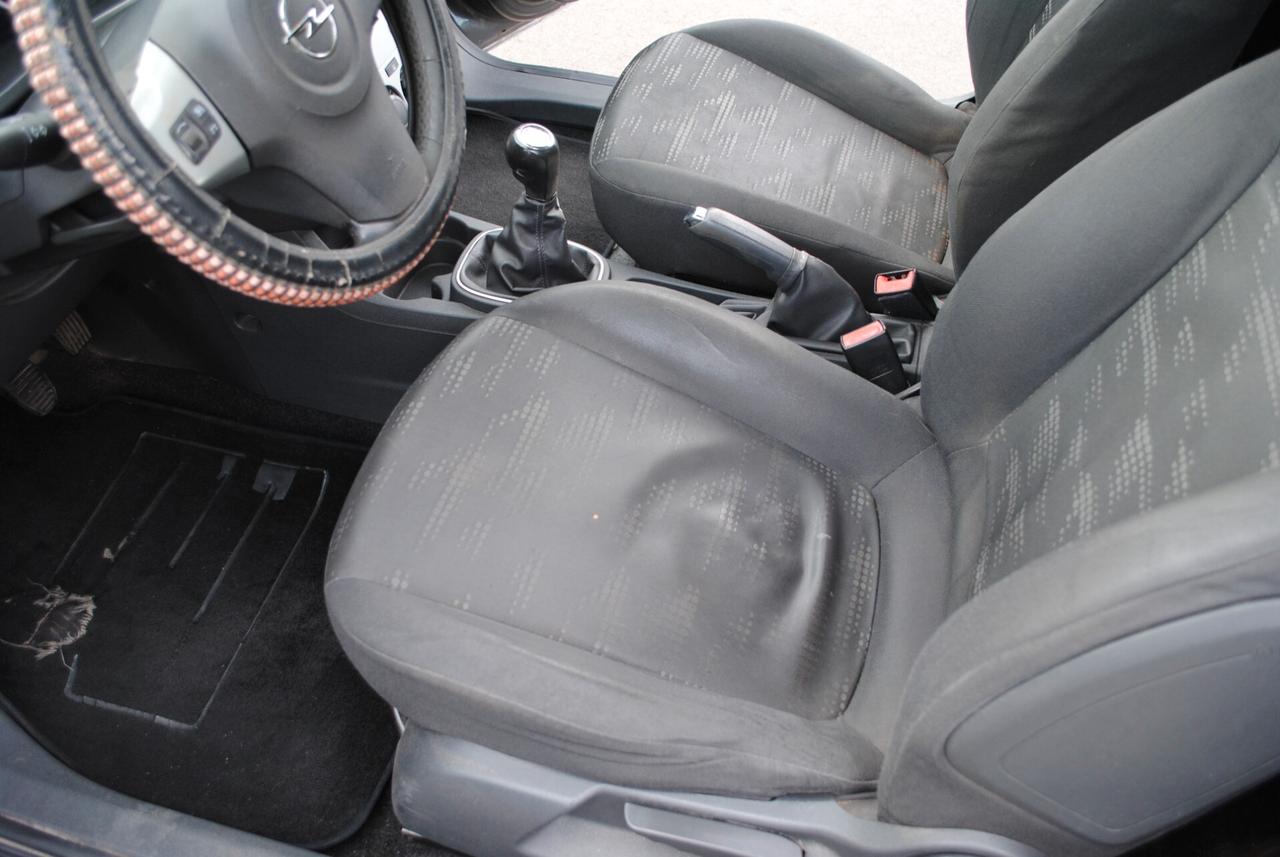 OPEL CORSA 1.3 MJT 75 CV OK NEOPATENTATI