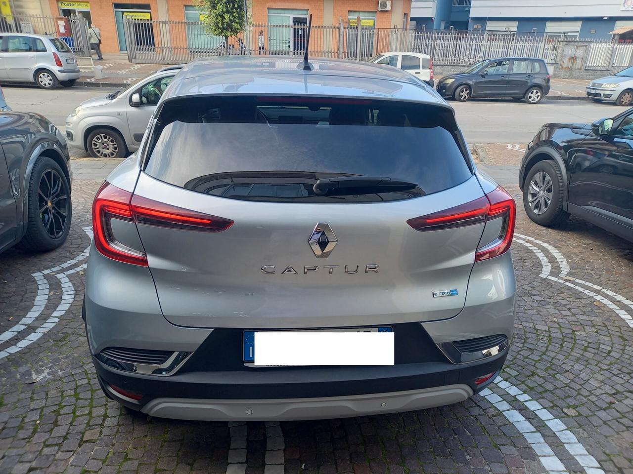 Renault Captur Plug-in Hybrid E-Tech 160 CV Intens