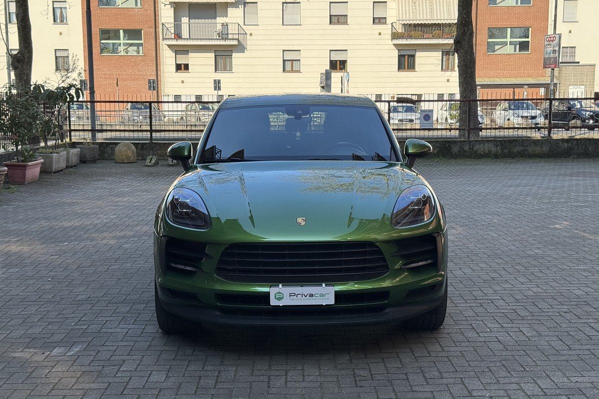 PORSCHE Macan 2.0