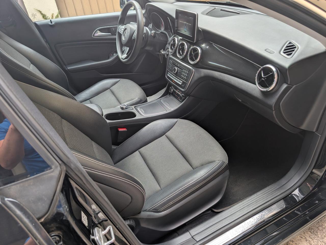 Mercedes-benz CLA 200 CLA 200 d S.W. Automatic Sport