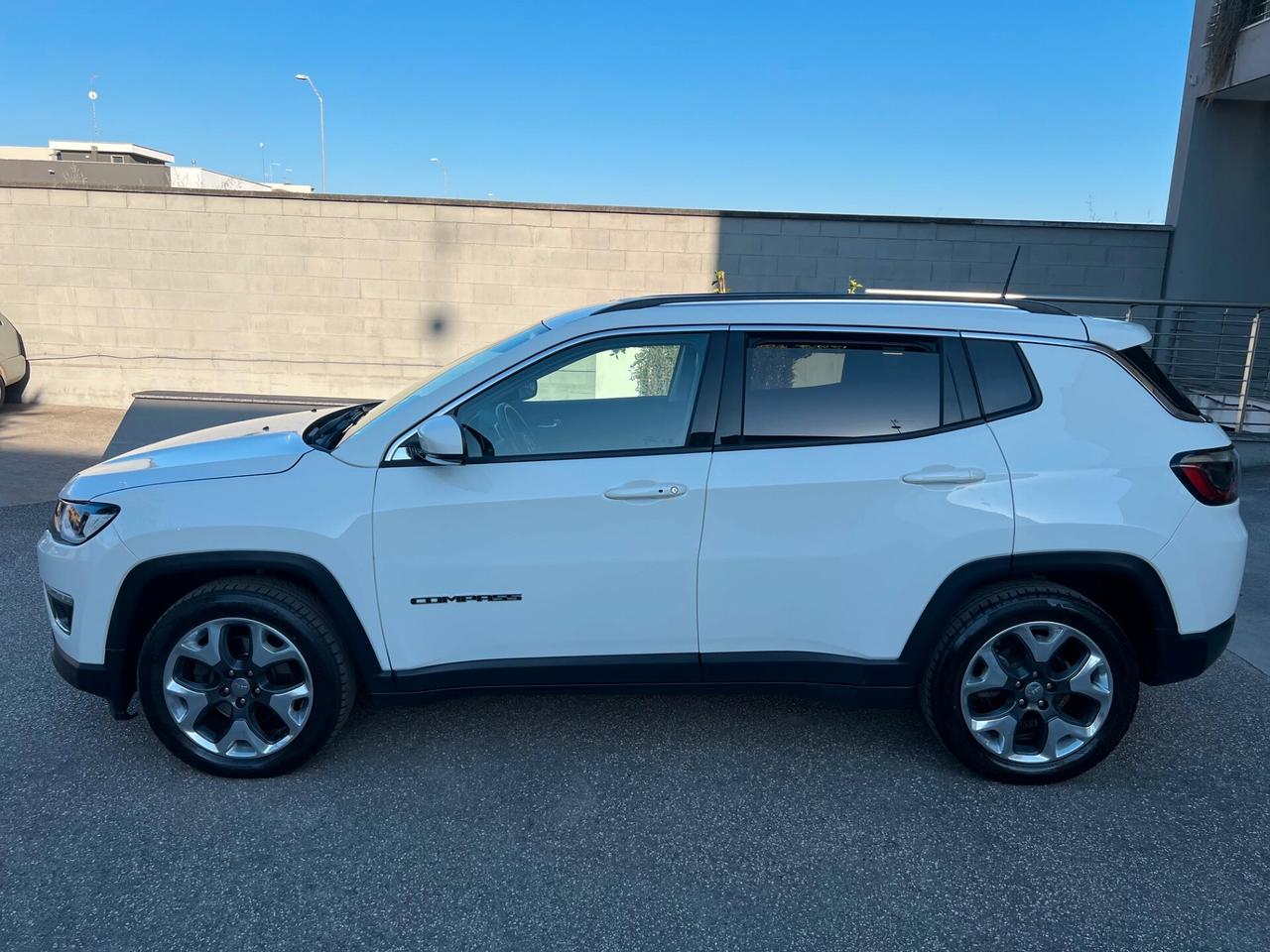 Jeep Compass 1.6 mjt Limited 2wd 120cv my19 LED/NAVI/PELLE/18;