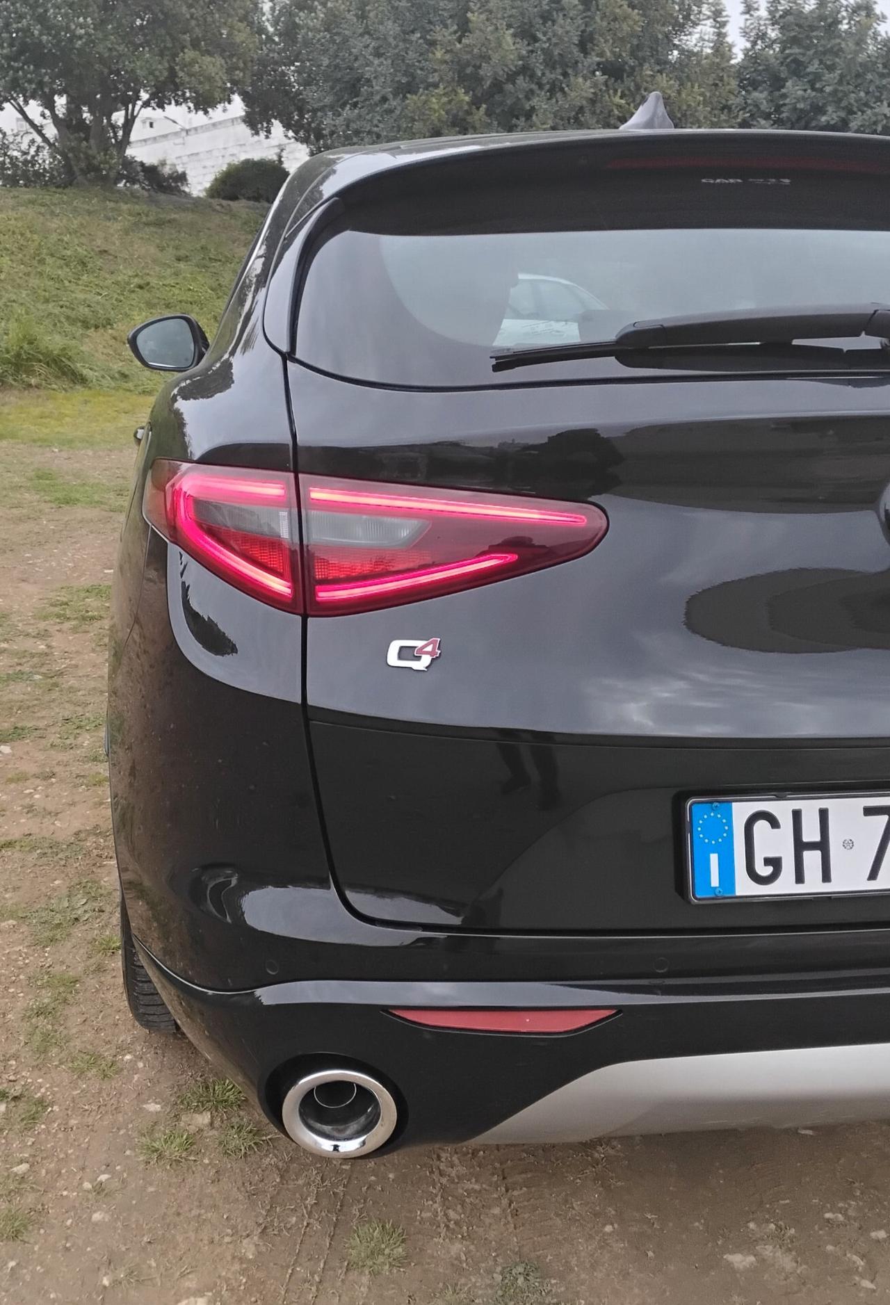 Alfa Romeo Stelvio 2.2 Turbodiesel 190 CV AT8 RWD Executive