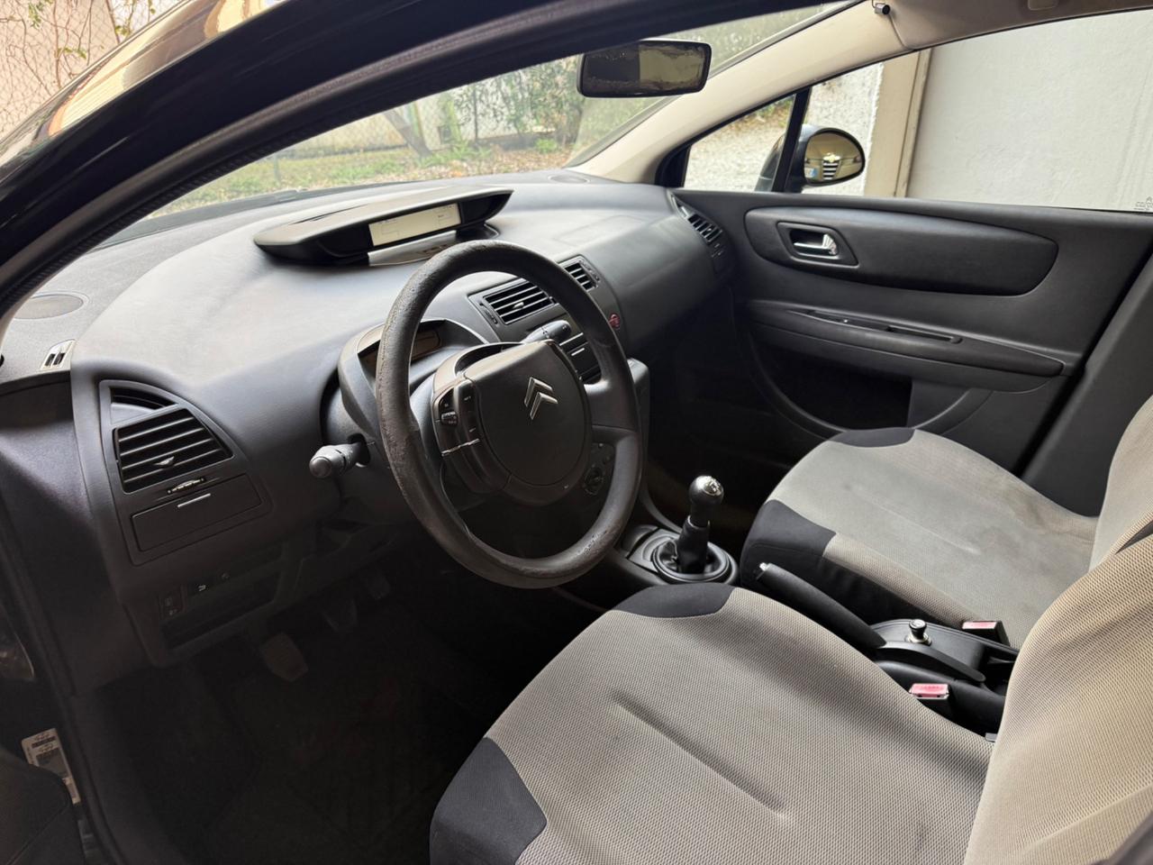 Citroen C4 Cashmere 1.4 benz guidabile da neopatentati