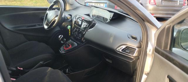 LANCIA Ypsilon 0.9 TwinAir 85 CV 5 porte Metano Ecochic