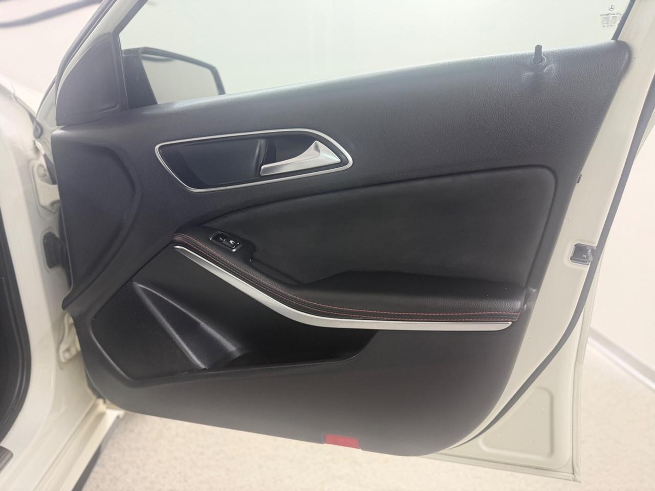 MERCEDES CLASSE A (anno 2013)