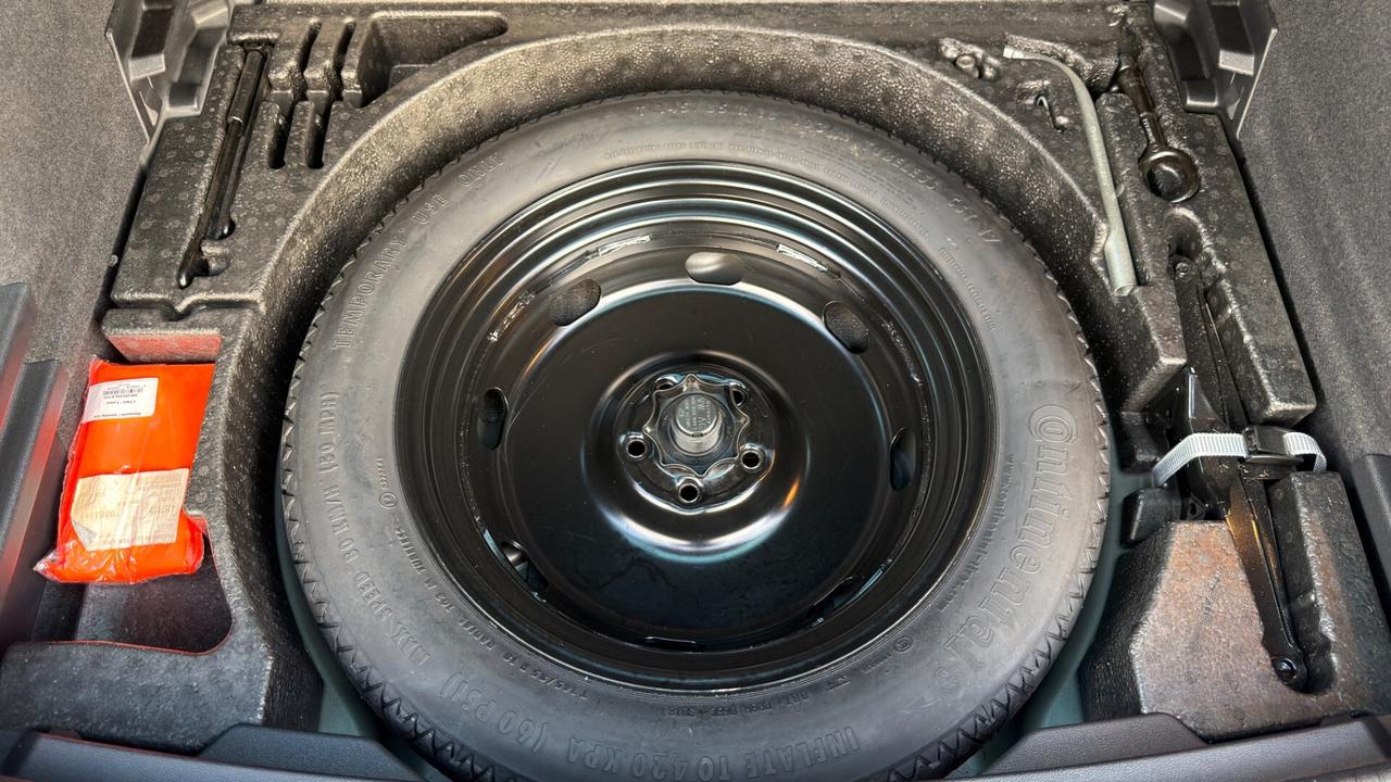Volkswagen Tiguan R-LINE 2.0 TDI DSG
