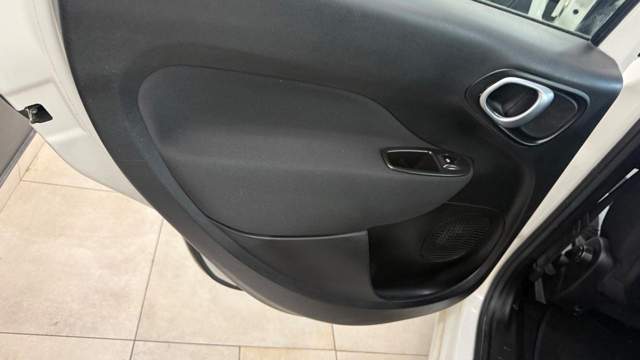 Fiat 500L 1.4 T-Jet 120 CV GPL Lounge