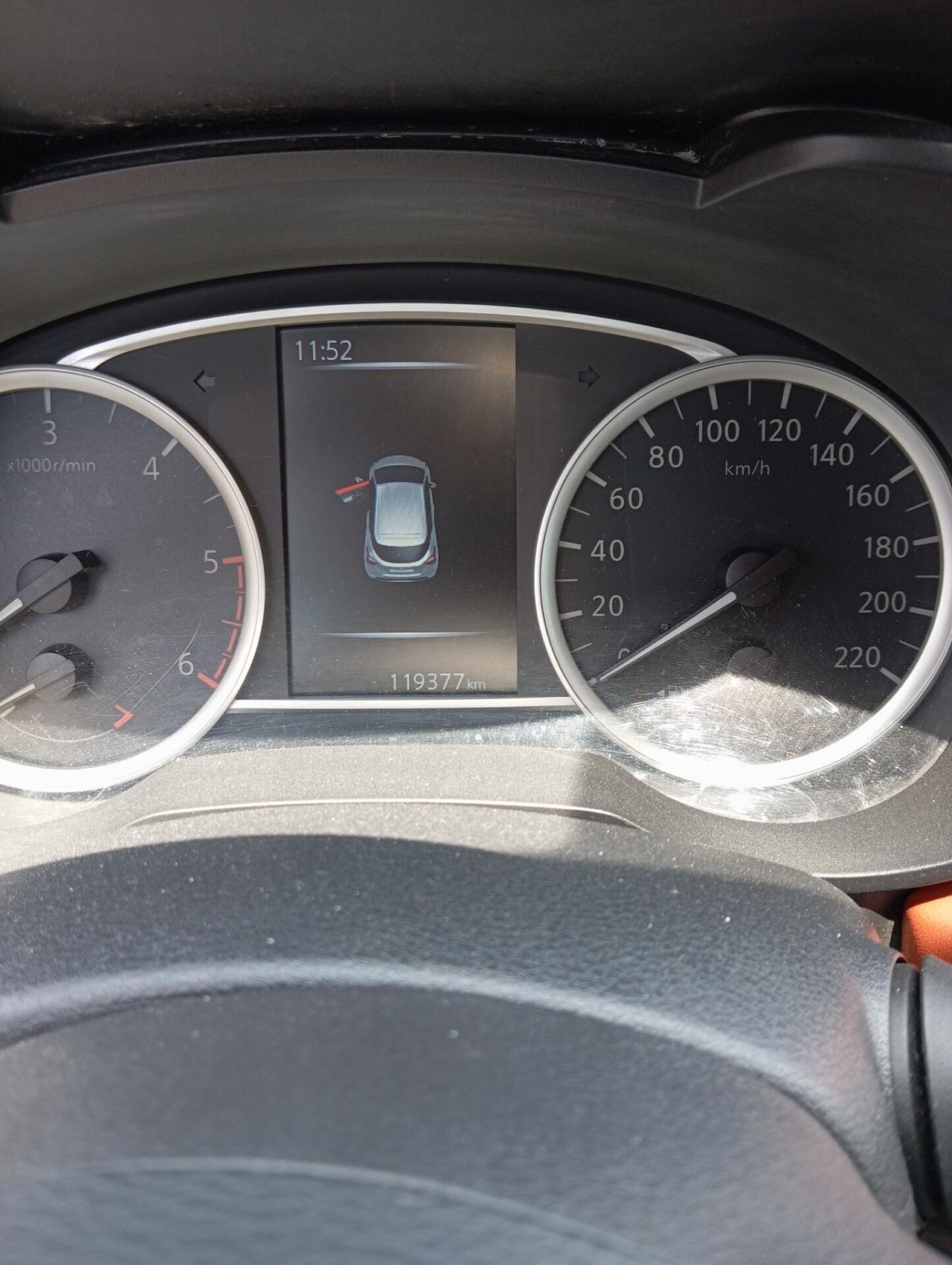 Nissan Micra 1.5 dCi 8V 5 porte Tekna