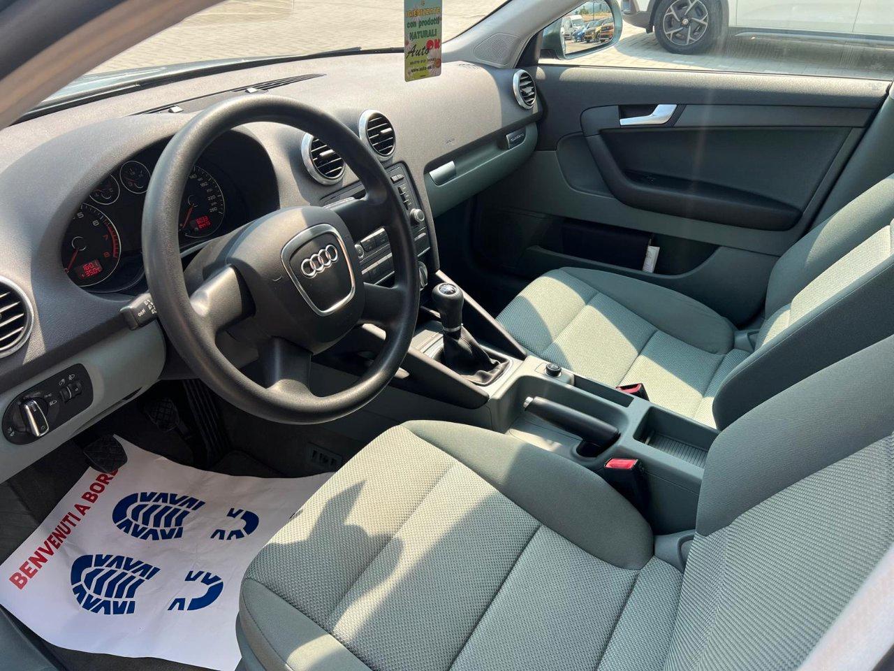 Audi A3 Sportback 1.8 tfsi Attraction quattro