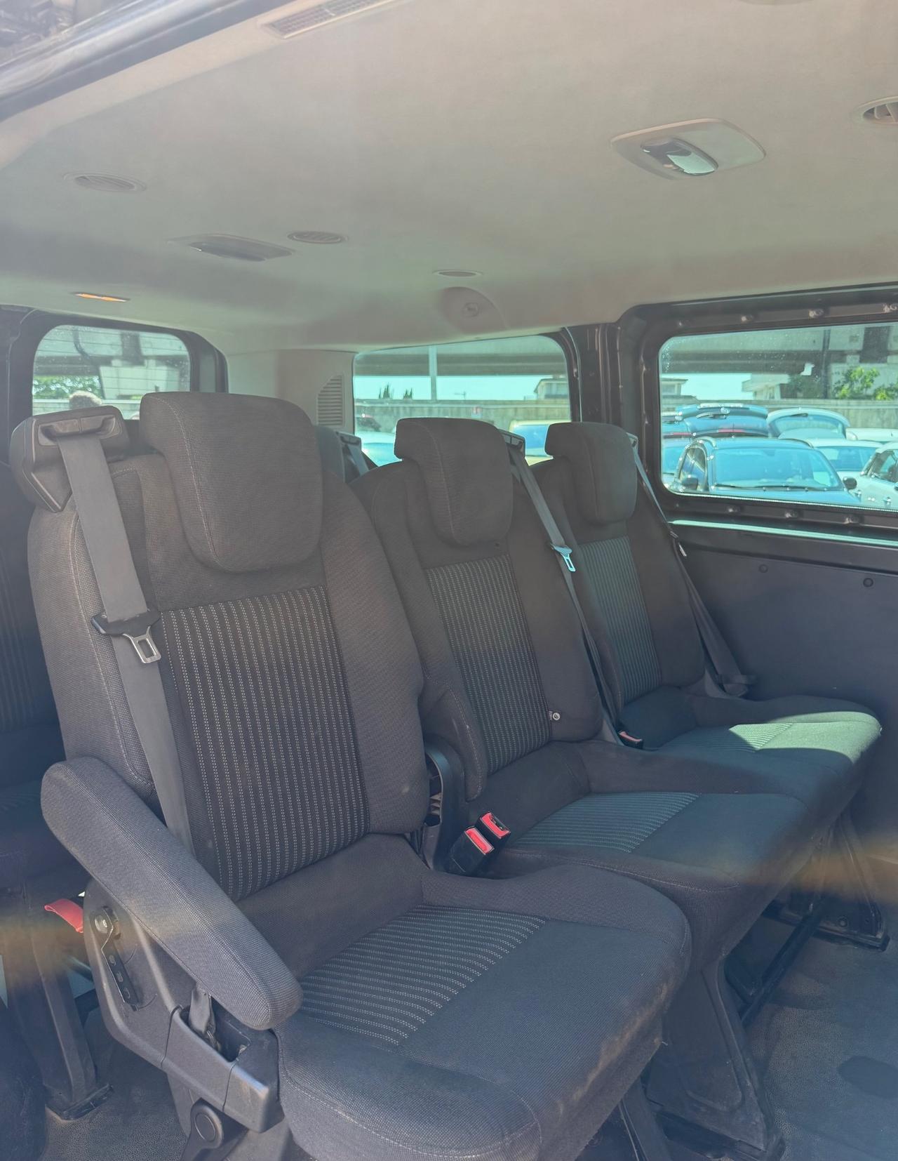 Ford Transit Custom 2.2 Diesel 9 Posti 125 Cv