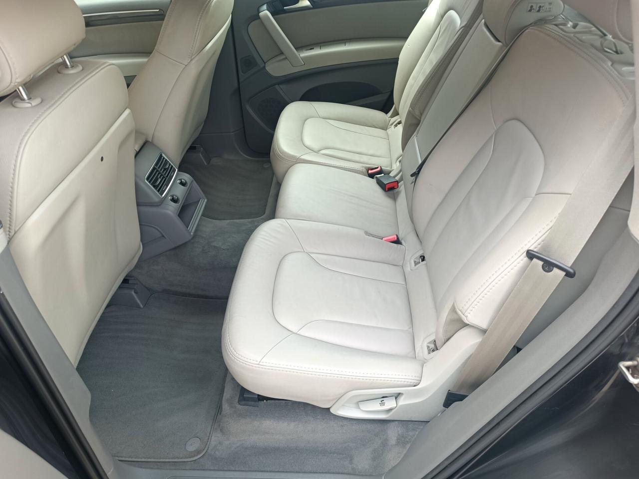 Audi Q7 3.0 V6 TDI 233CV quattro tiptronic