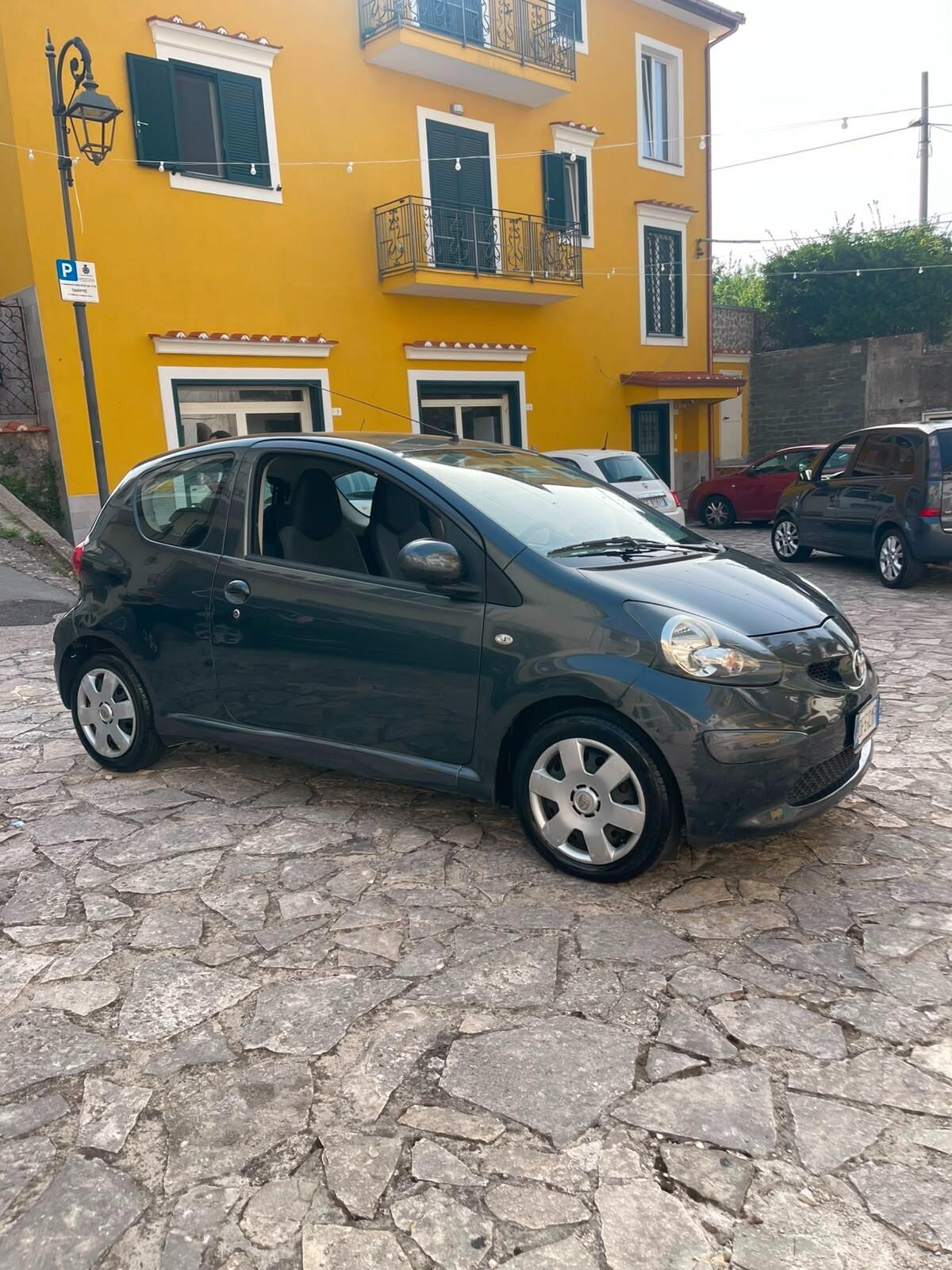 Toyota Aygo 1.0 12V VVT-i 3 porte