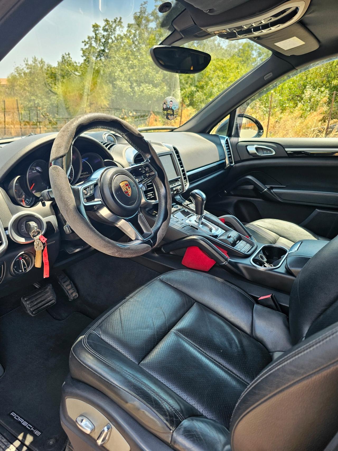 Porsche Cayenne 3.0 Diesel V6 250cv cambio automatico