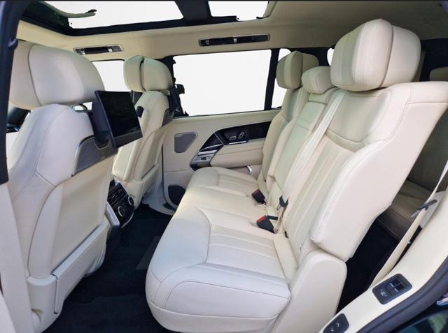 LAND ROVER Range Rover 4.4 V8 Autobiography LWB 7 posti Shadow