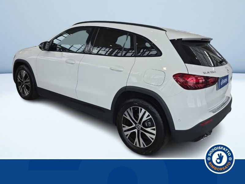 Mercedes-Benz GLA 180 d Automatic Advanced Progressive