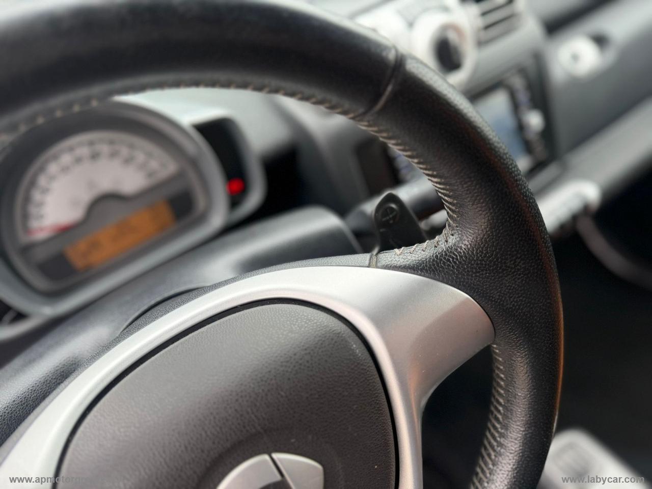 SMART fortwo 1000 52 kW coupé pulse