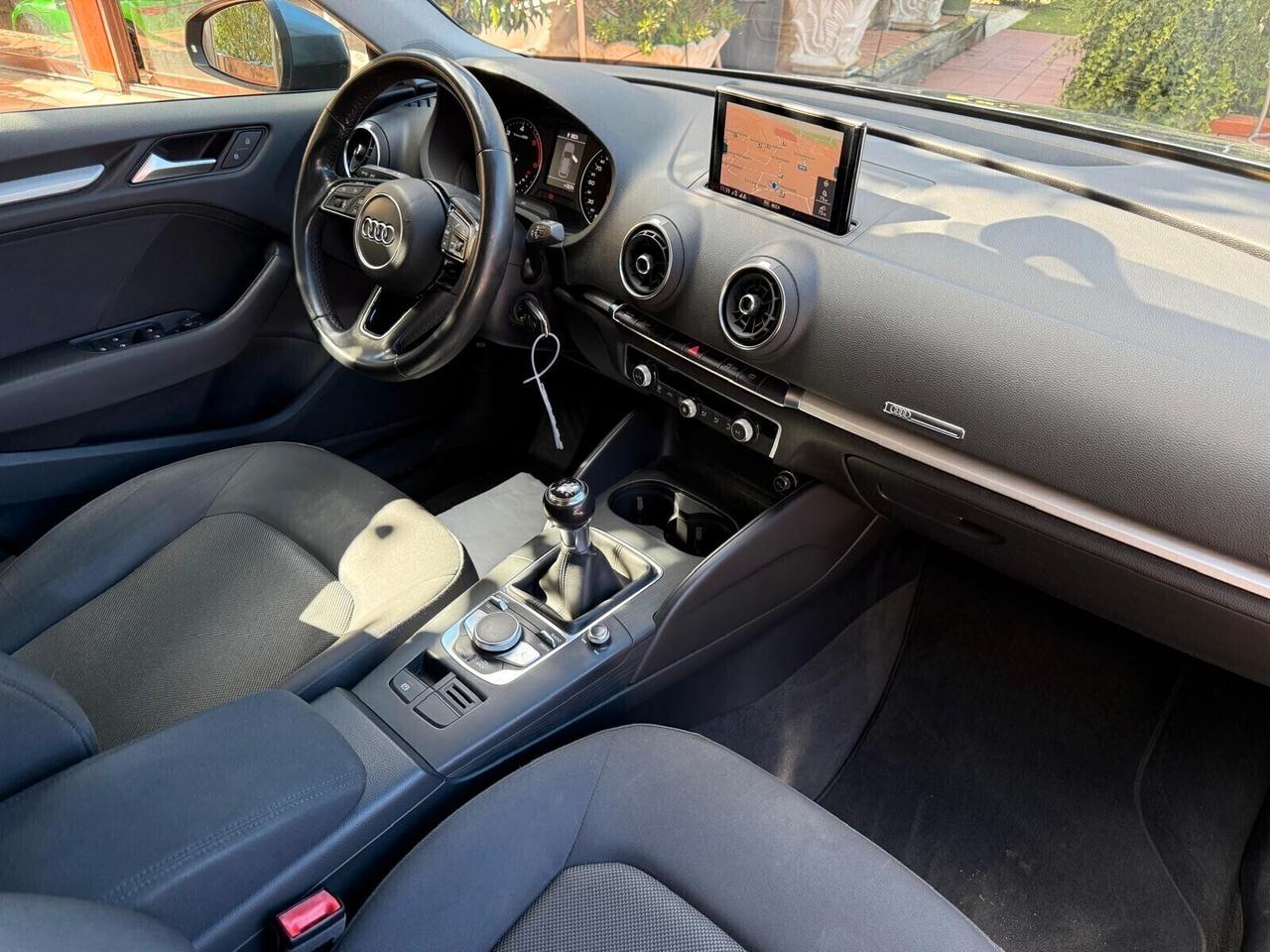 Audi A3 Sportback 30 TDI Business