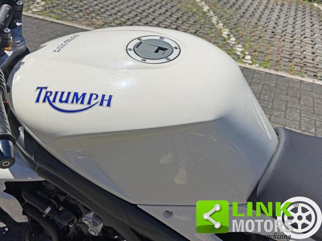 TRIUMPH Speed Triple 1050 Originale