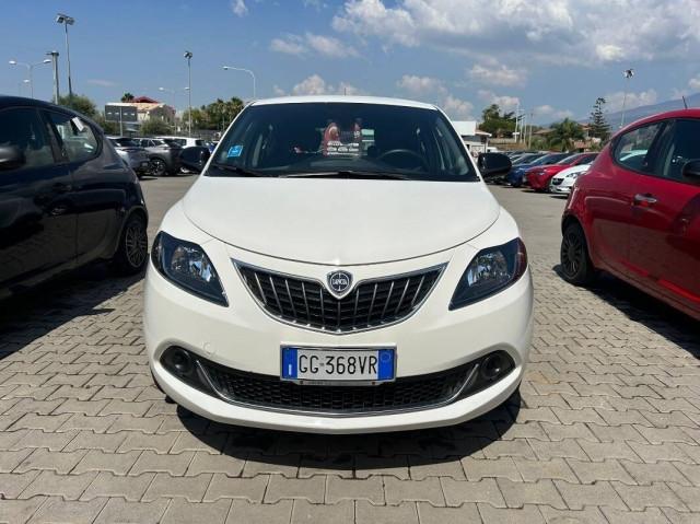 Lancia Ypsilon III 1.0 firefly hybrid Gold s&s 70cv