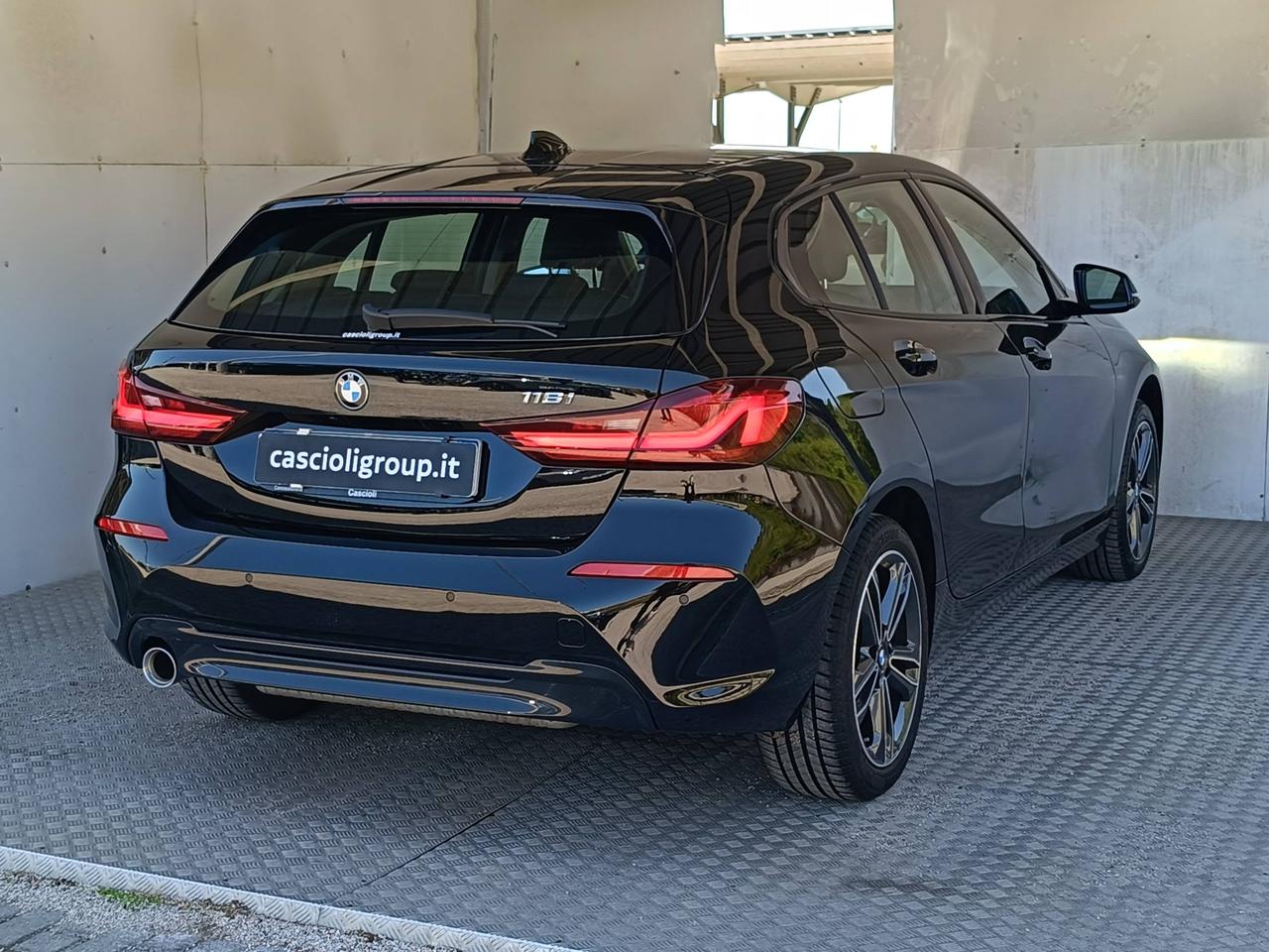 BMW Serie 1 F40 - 116i Sport auto