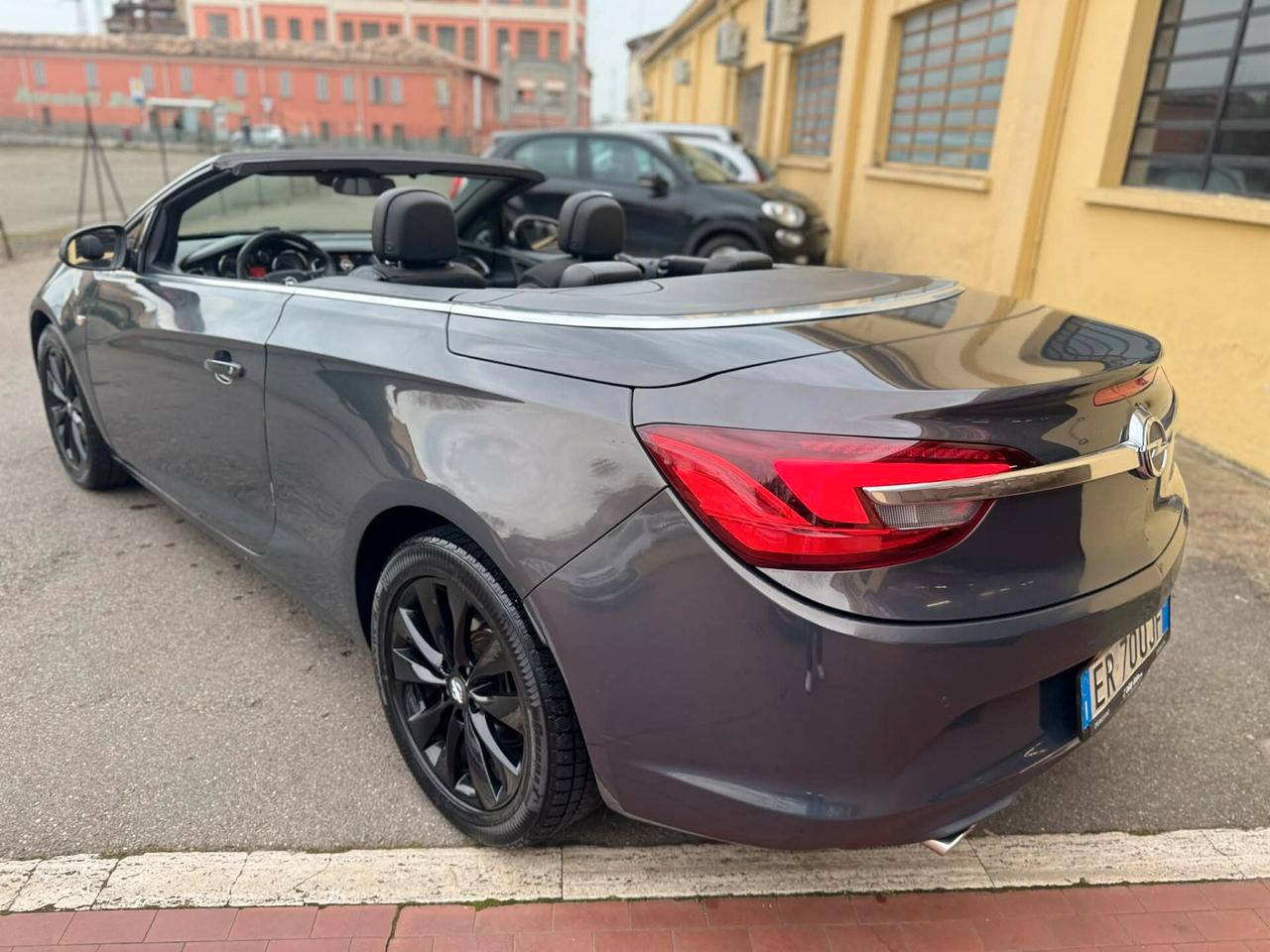 Opel Cascada Anno 2013 2.0 DIESEL 165CV DECAPOTTABILE