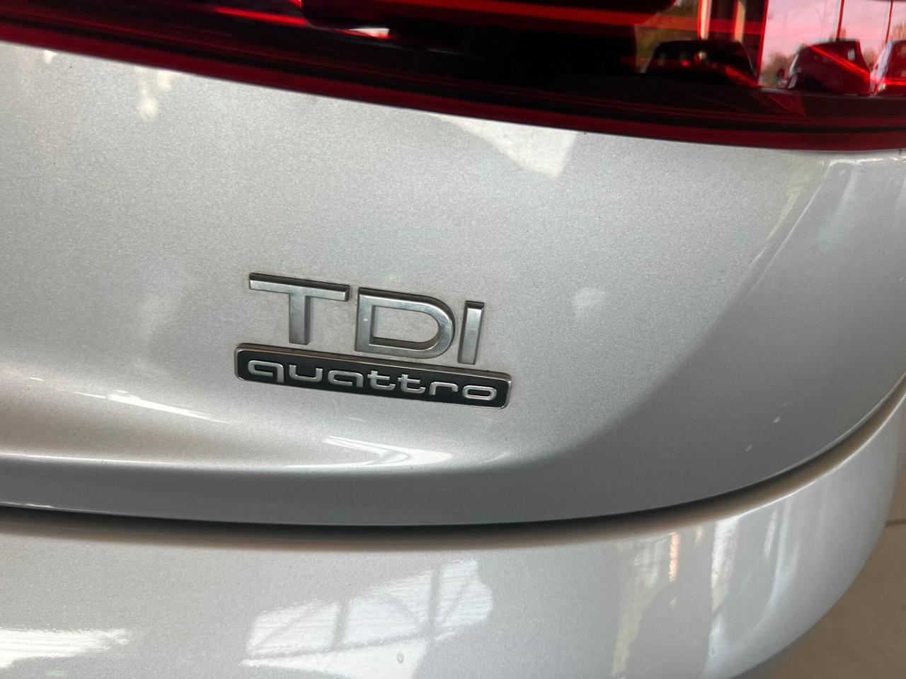 Audi Q3 2.0 TDI 150 CV quattro S tronic Business UNICO PROPRIETARIO