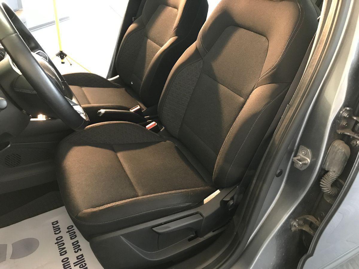 RENAULT Clio TCe 100 CV GPL Equilibre