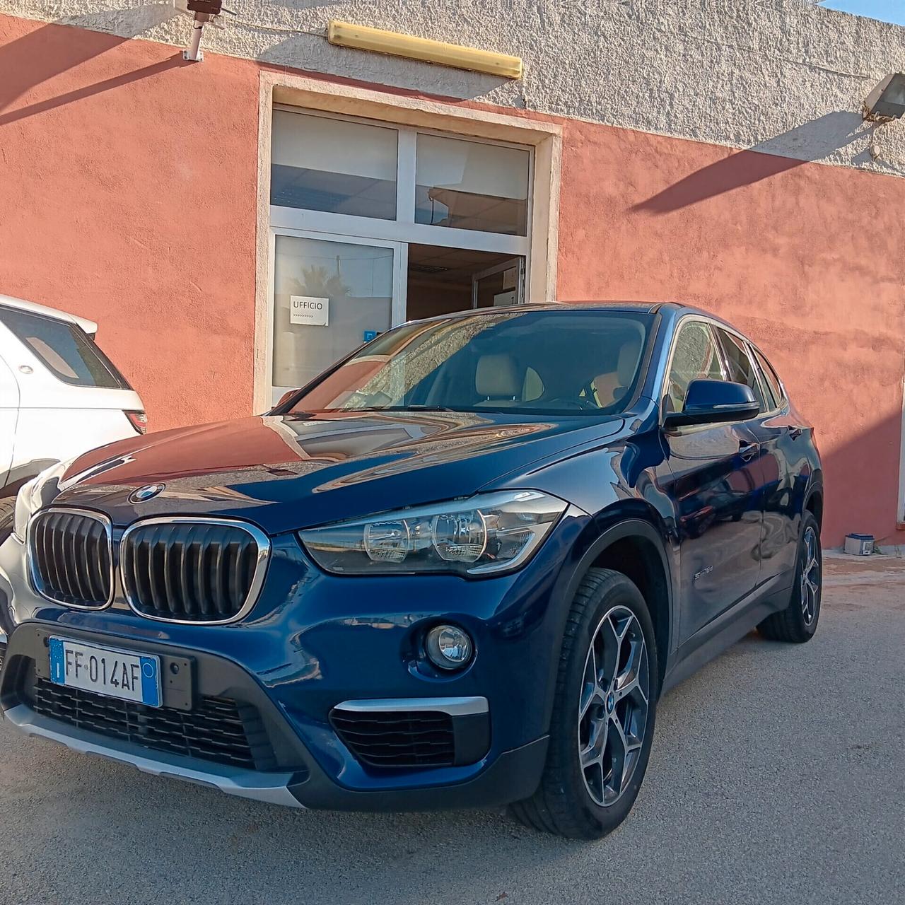 Bmw X1 sDrive18d Advantage-2016