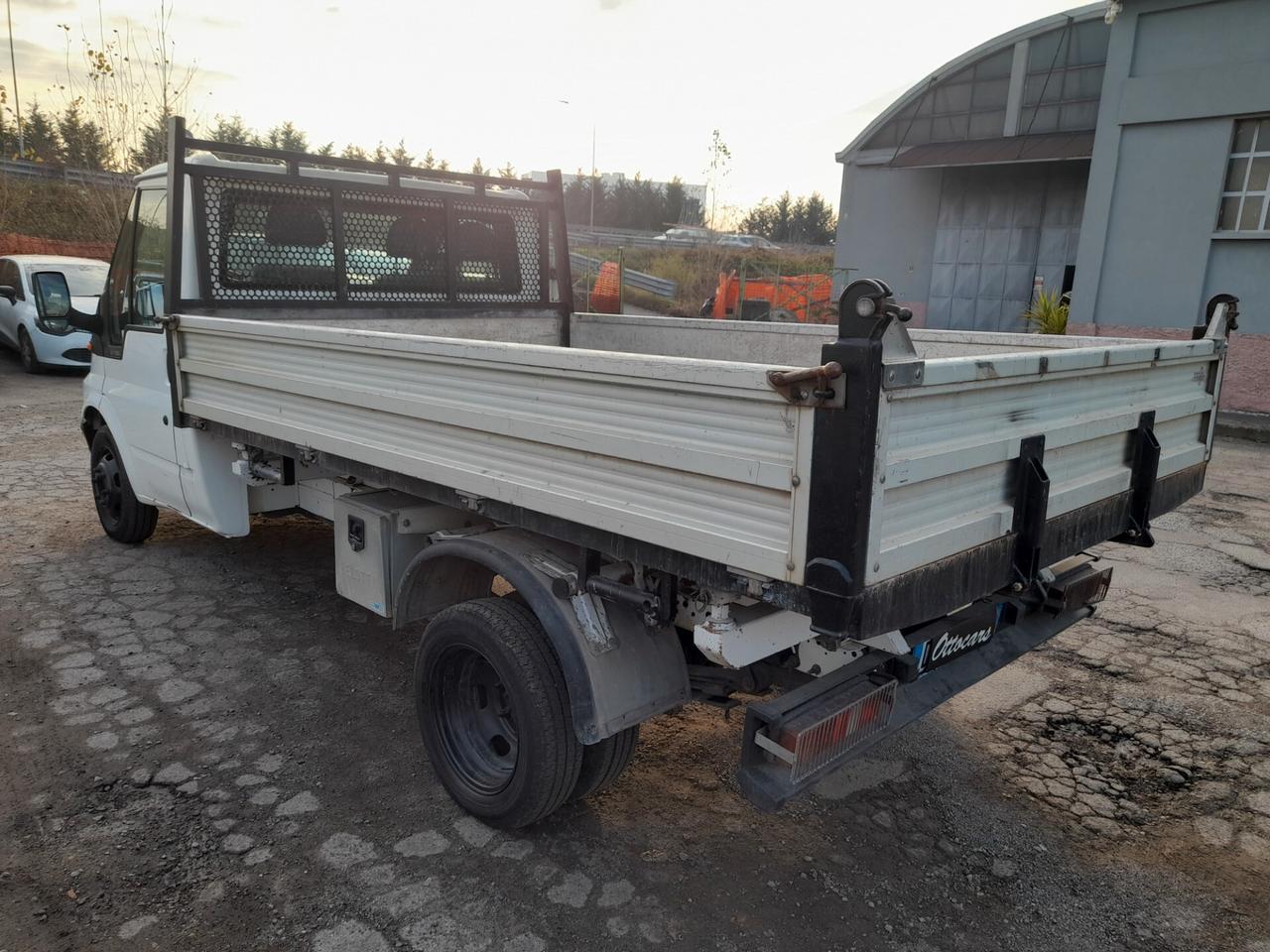 Ford Transit DORD 2.4 TDi RIBALTABILE TRILATERALE