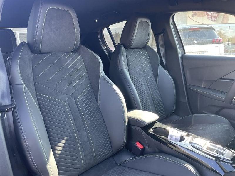 Peugeot 208 GT Hybrid 145 e-DCS6 auto