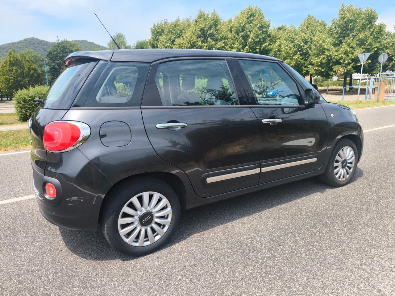 FIAT 500L 1,3 MJT- CAMBIO AUTOMATICO- OK NEOPATENTATI
