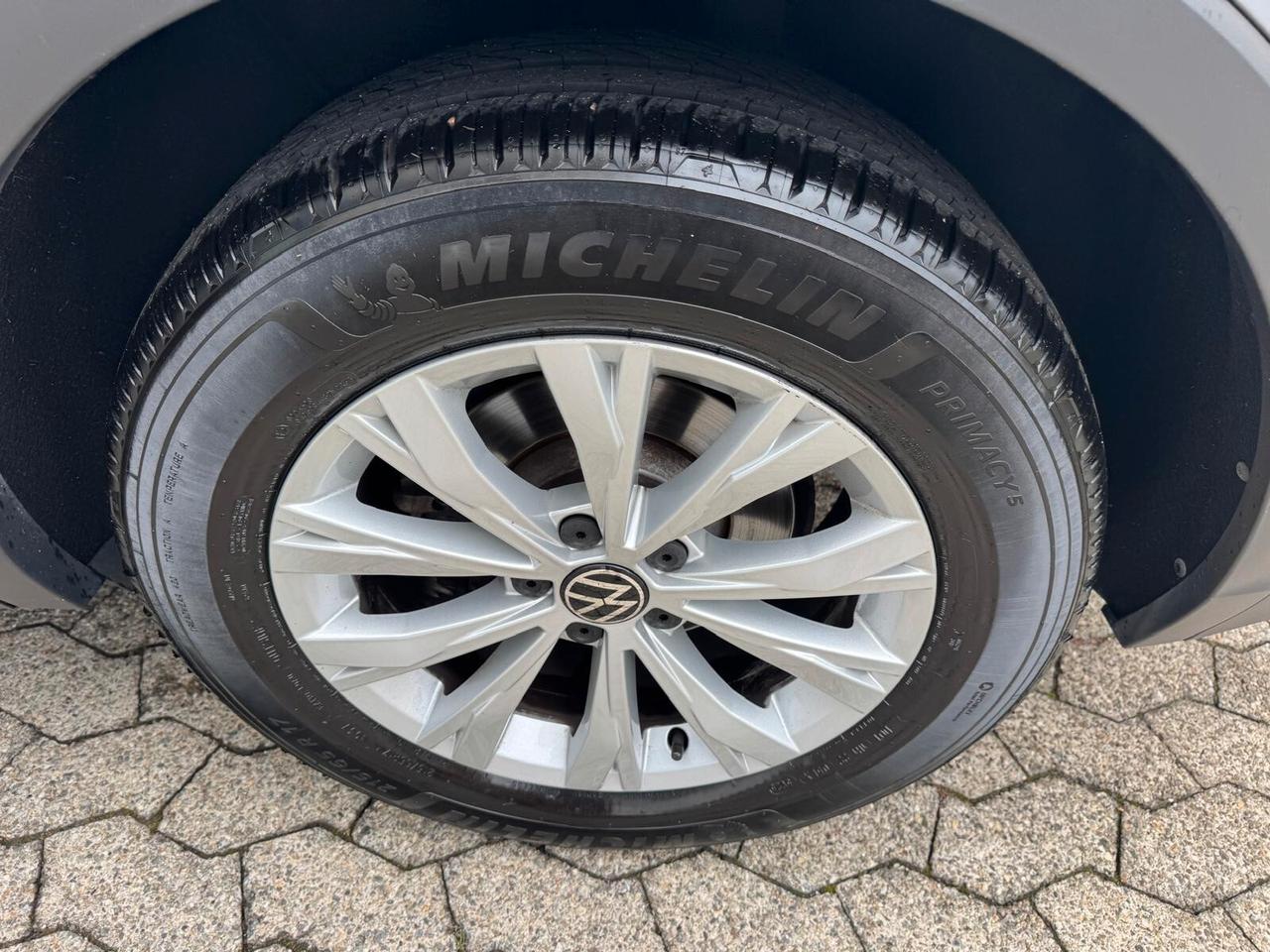 Volkswagen Tiguan 2.0 TDI 150 CV SCR DSG Elegance*EURO6*NAVI*CERCHI