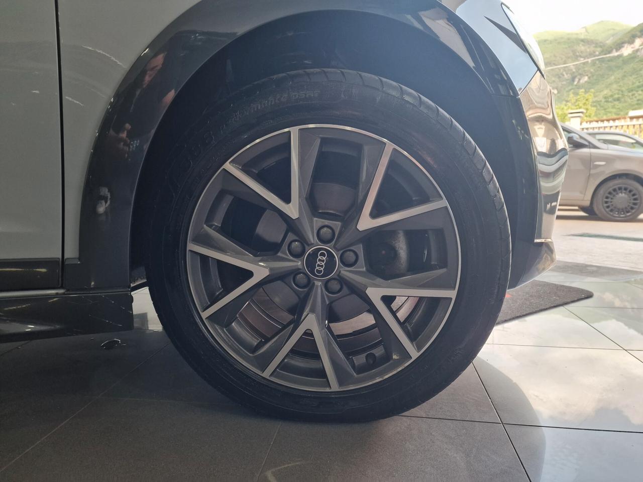 Audi A1 citycarver 30 TFSI S tronic Identity Contrast