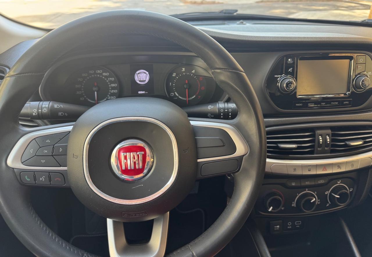 Fiat Tipo 1.3 Mjt S&S SW Lounge