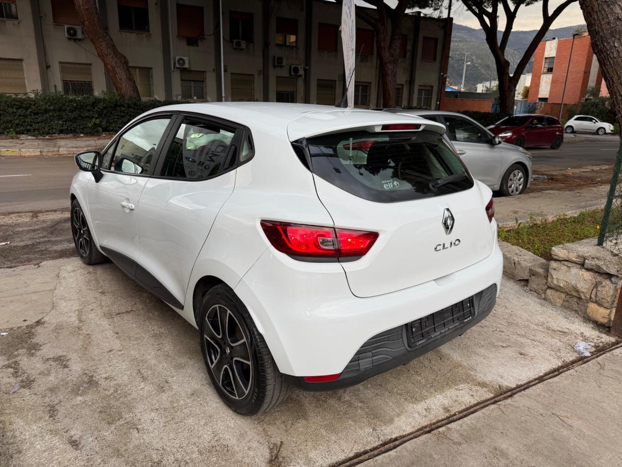 Renault Clio 1.2 75CV 5 porte Live