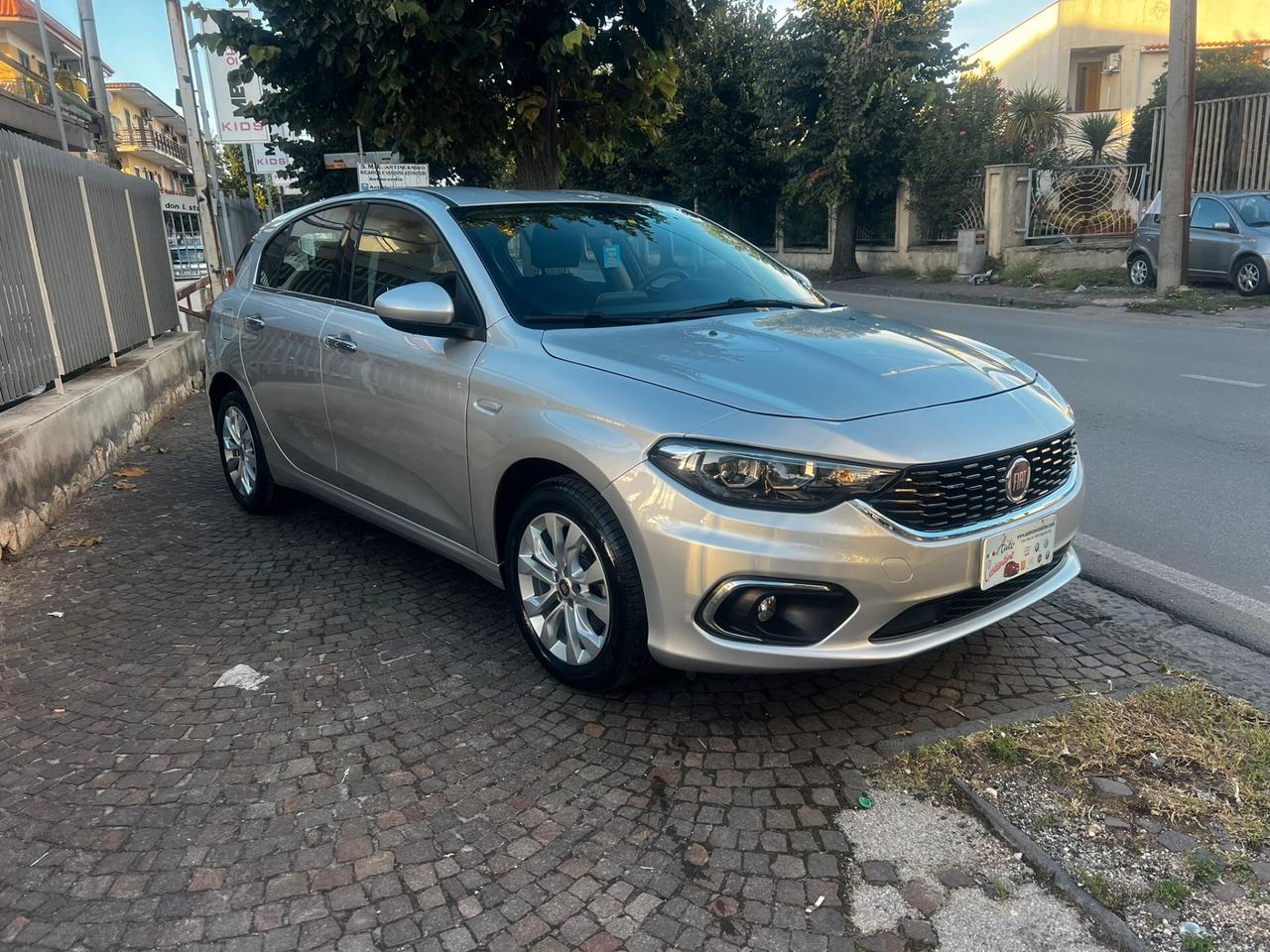 Fiat Tipo 1.6 Mjt S&S 5 porte Lounge