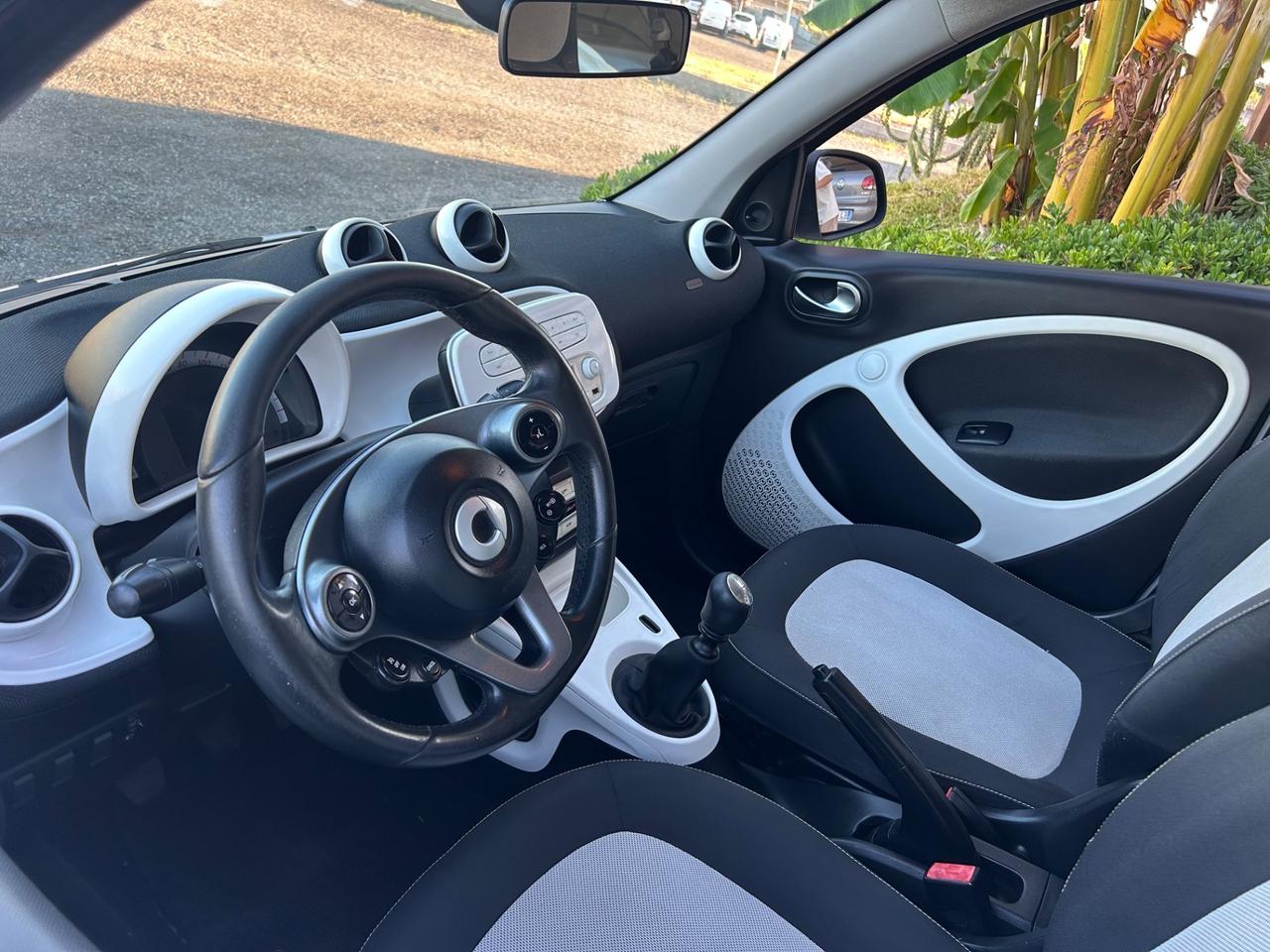 Smart ForFour 70 1.0 Prime