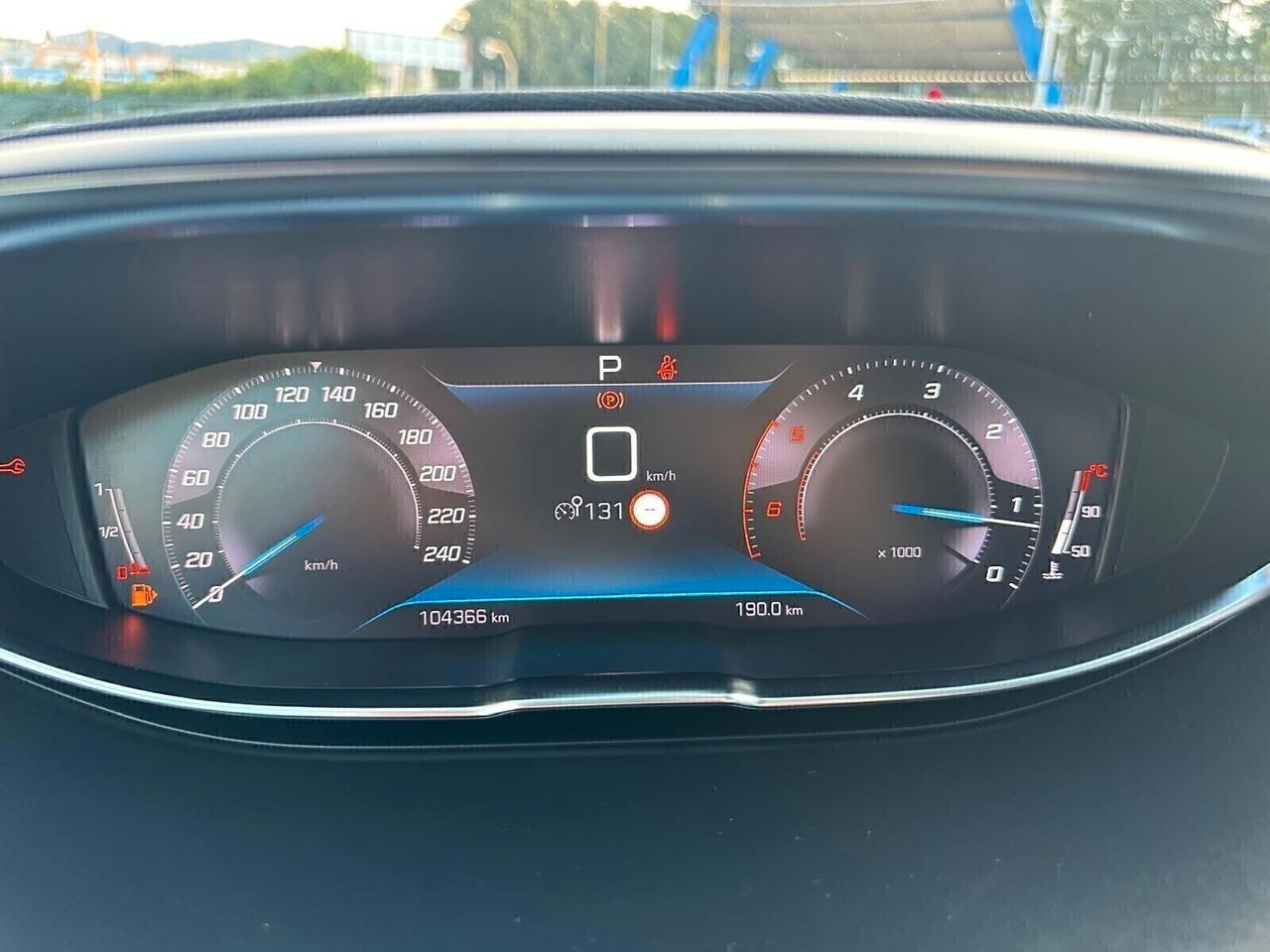 Peugeot 5008 BlueHDi 130 S&S EAT8 Allure