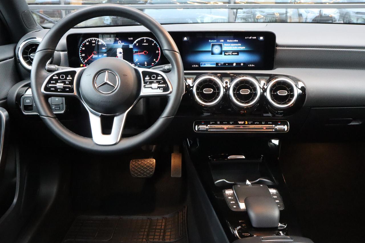 Mercedes-benz A 180 Mercedes A 180 d 2.0D SPORT AUTOMATIC LED DIGITAL DISPLAY MBUX CAMERA ANCHE GUIDABILE DA NEOPATENTAT