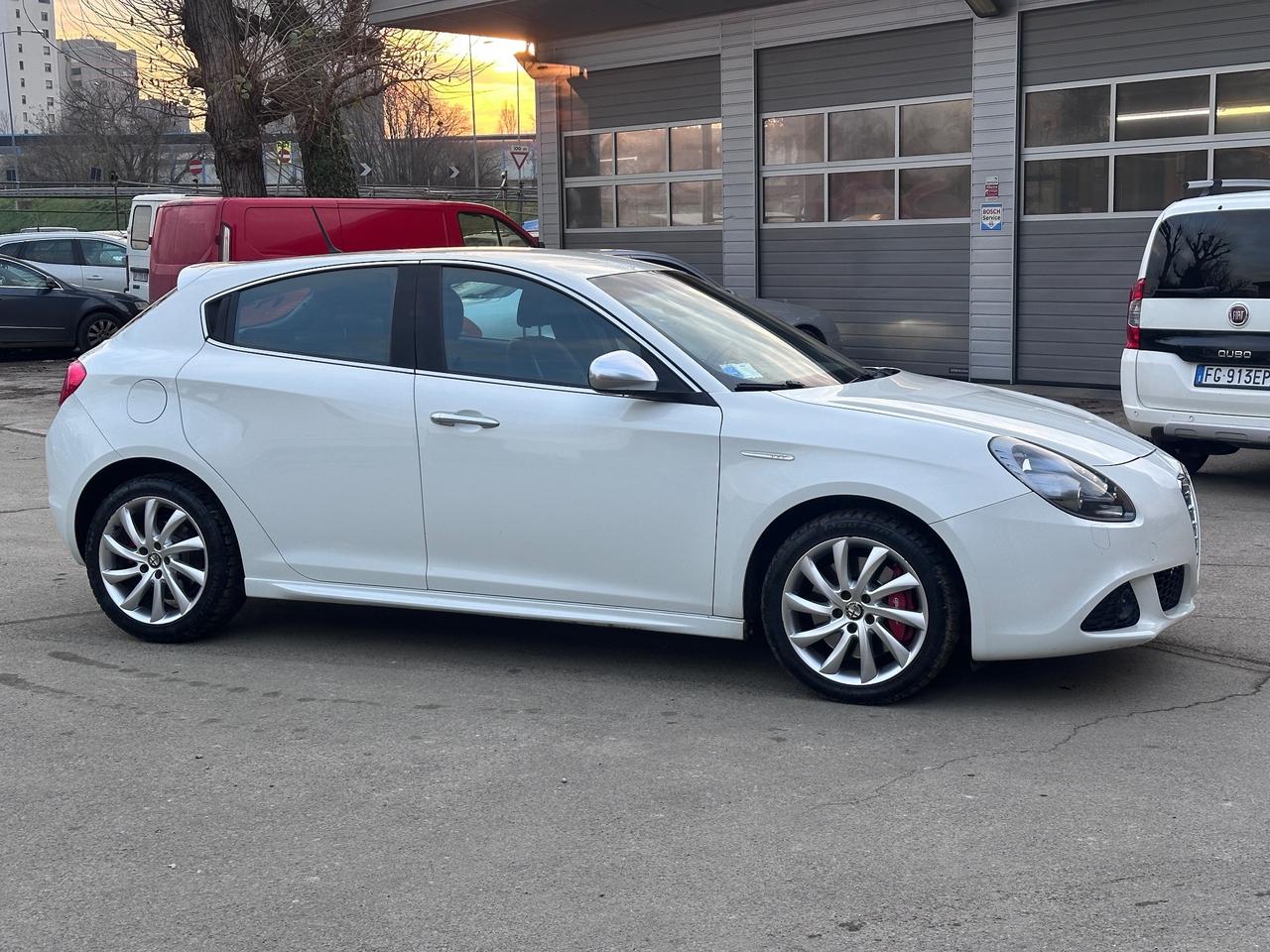 Alfa Romeo Giulietta 1.6 JTDm-2 105 CV Exclusive 160mila km