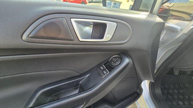 FORD Fiesta 1.5 TDCi 75CV 5 porte EURO 6 NEOPATENTATI