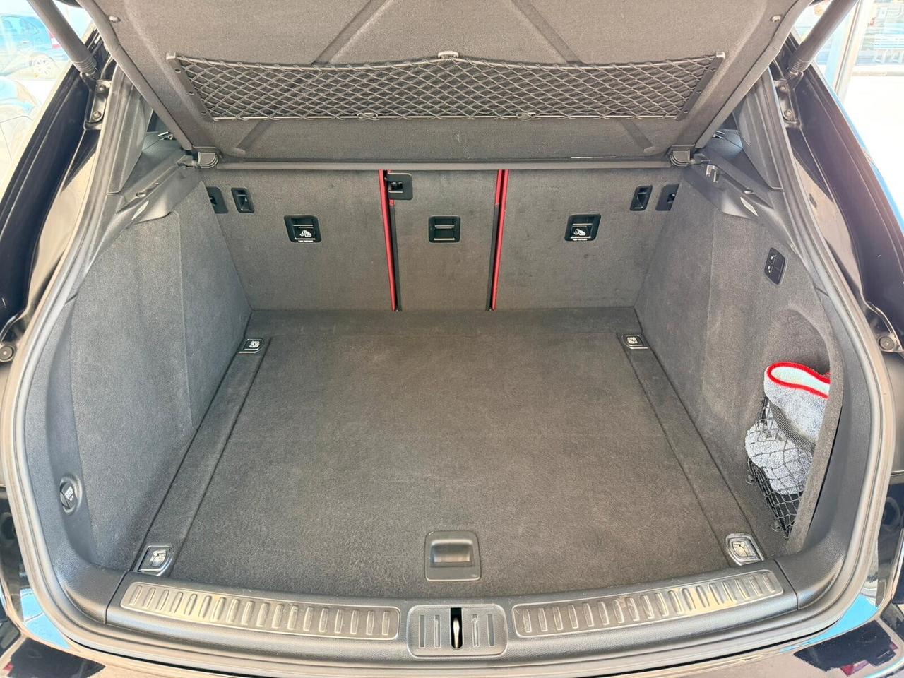 Porsche Macan 2.0 245CV PDK