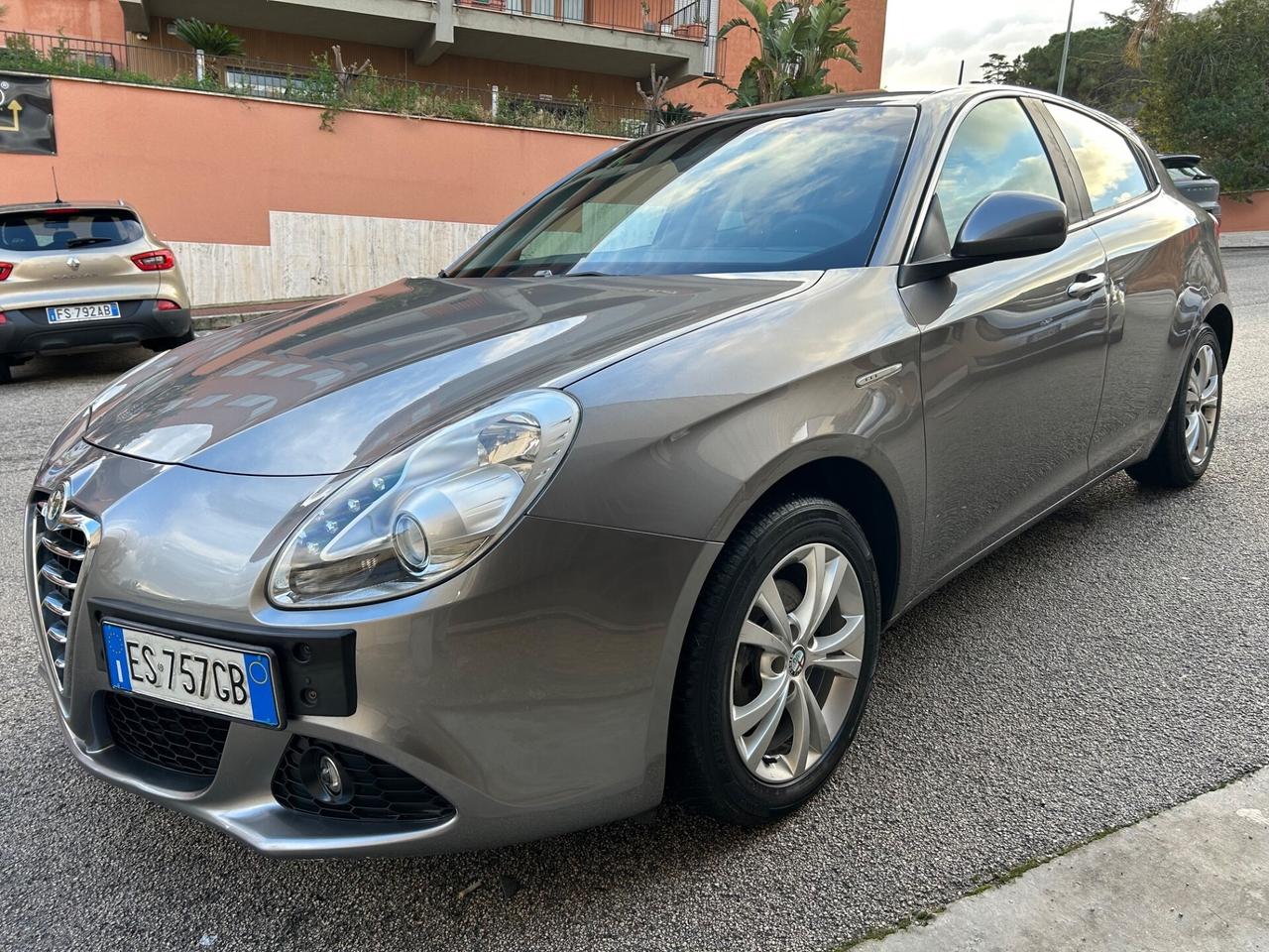 Alfa Romeo Giulietta 1.6 JTDm garanzia 12 mesi