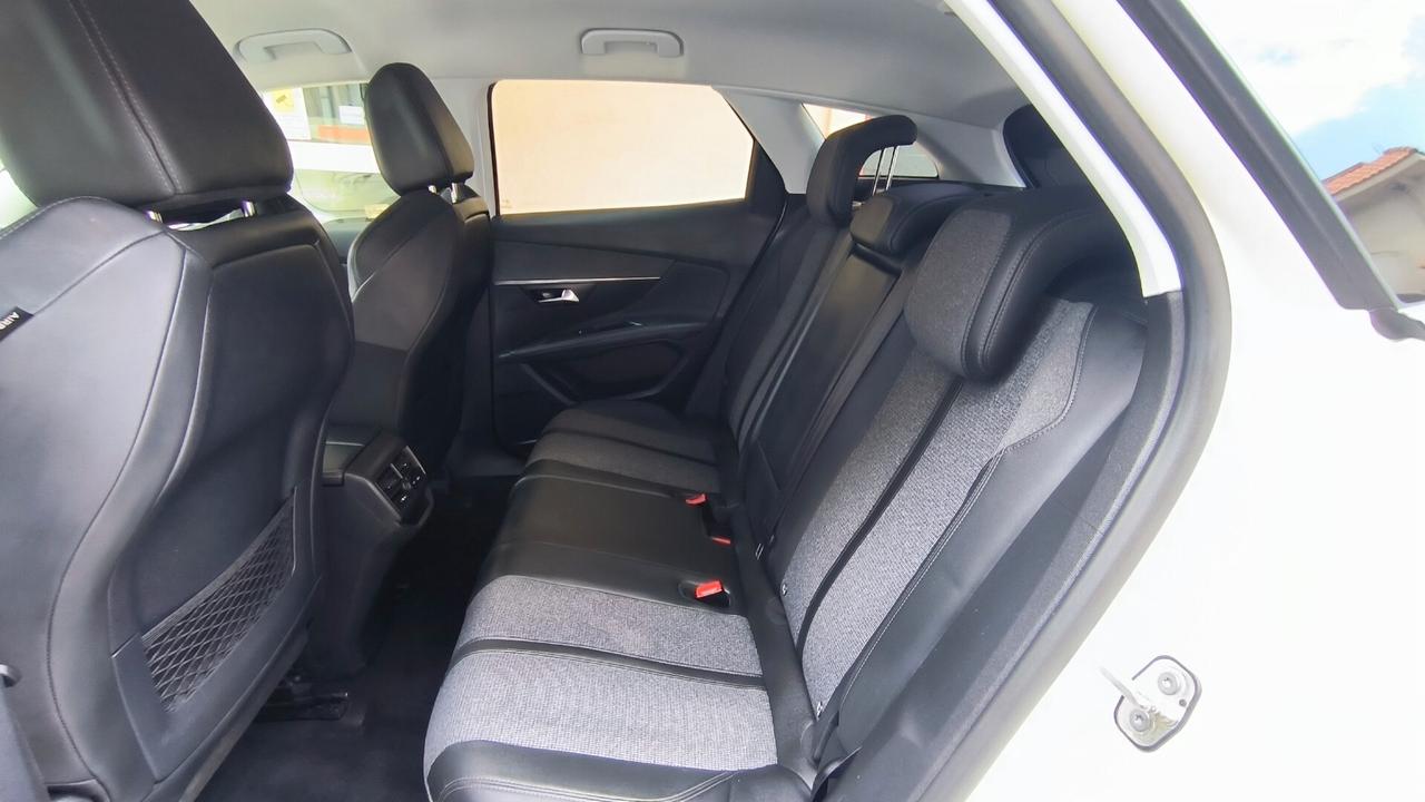 Peugeot 3008 PureTech Turbo 130 S&S Allure