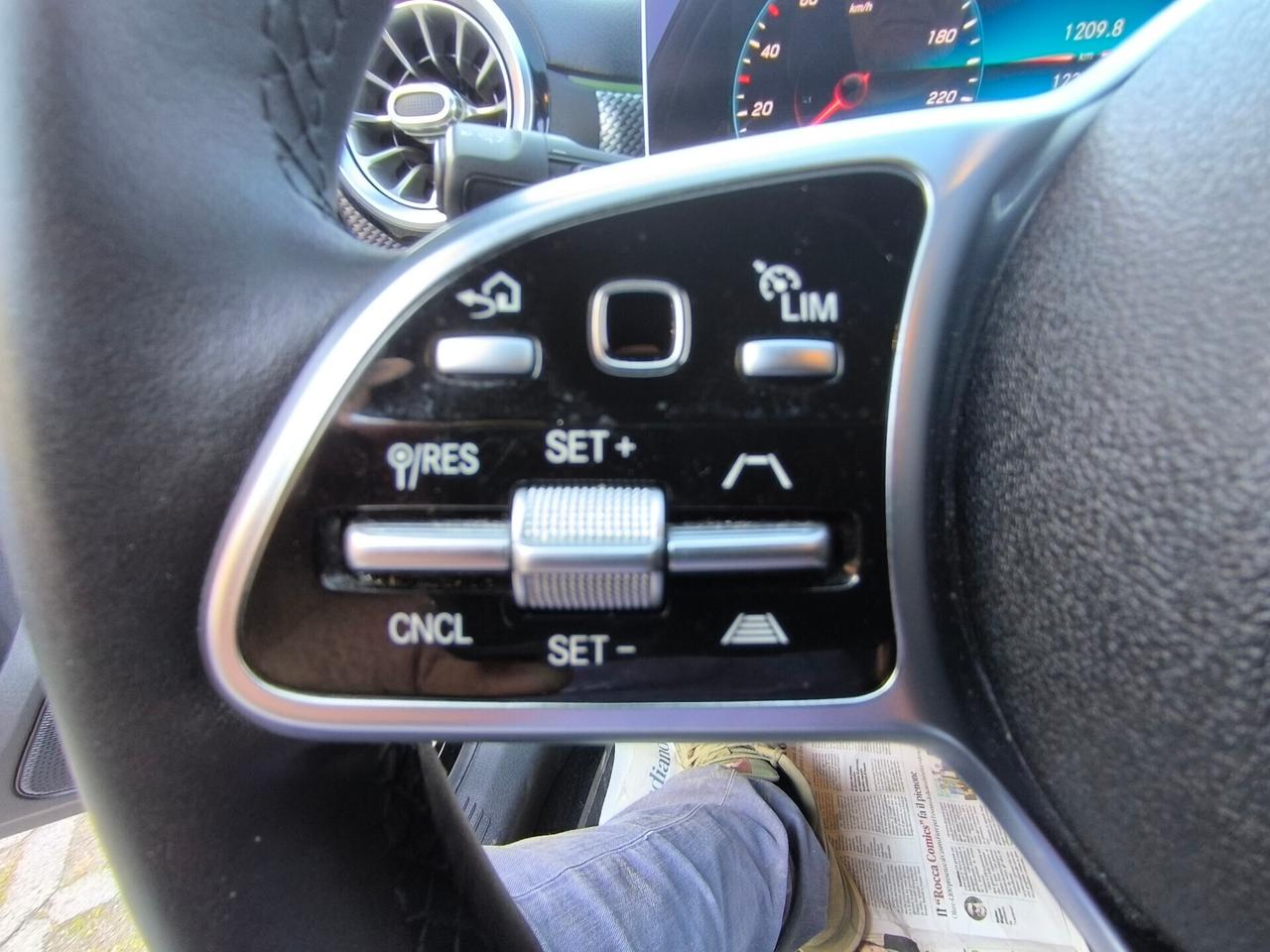 MERCEDES-BENZ A 180d AUTOMATIC SPORT PLUS LED AMBIENT