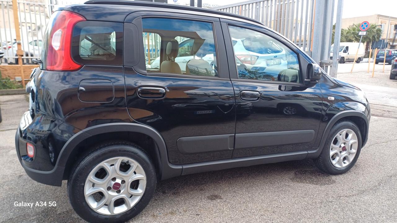 Fiat Panda 0.9 TwinAir Turbo Natural Power Trekking