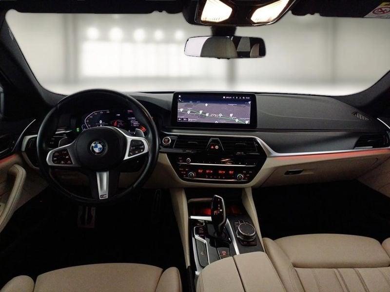 BMW Serie 5 520d xDrive M Sport Auto MH48V Touring