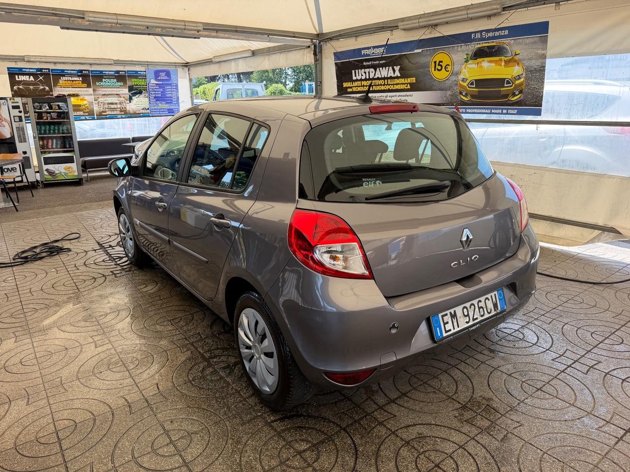 Renault Clio 1.2 16V 5 porte GPL Yahoo!