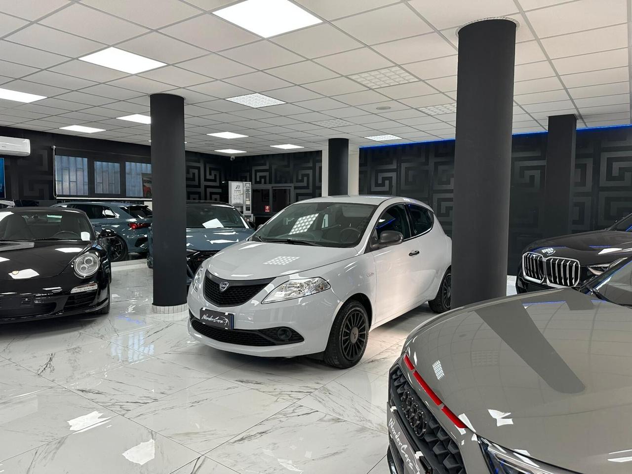 Lancia Ypsilon FireFly S&S Hybrid Ecochic Gold 2021 1.0 Ibrido/Benzina